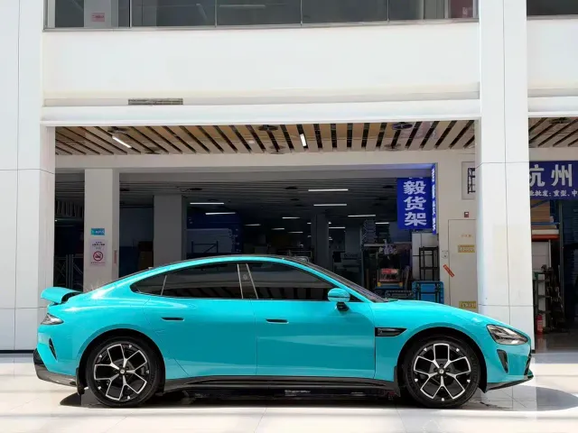 Xiaomi SU7 — Фото автомобиля 4