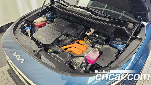 Kia Niro The All New Niro Signature — Фото автомобиля 6