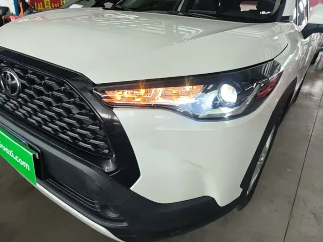 Toyota Corolla Cross — Фото автомобиля 23