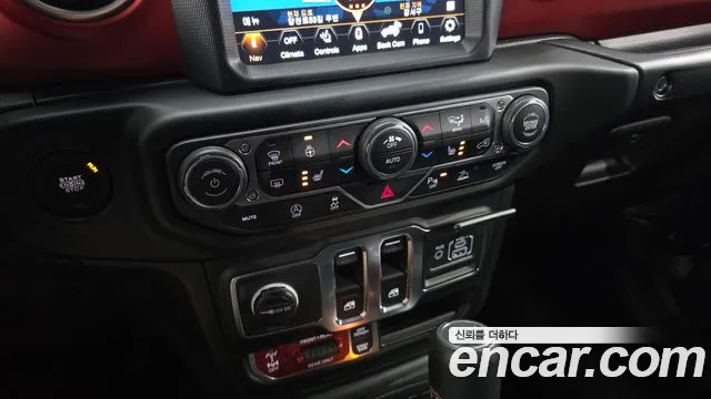Jeep Wrangler Wrangler (JL) 2.0 Rubicon 2 двери — Фото автомобиля 16