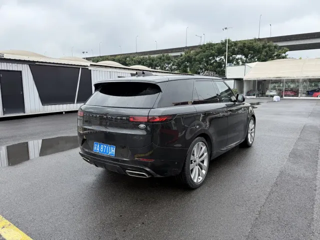 Land Rover Range Rover Sport 2024 400PS Exemplary Edition — Фото автомобиля 12