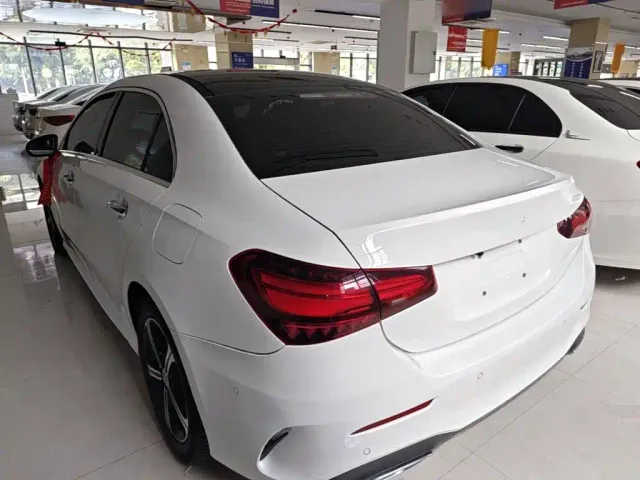 Mercedes-Benz A-Class — Фото автомобиля 4