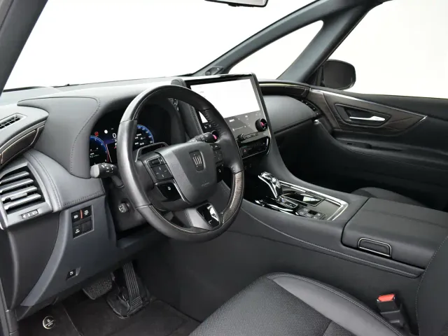 Toyota Vellfire — Фото автомобиля 6