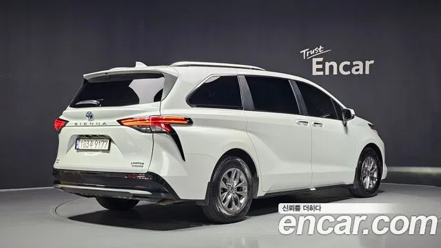 Toyota Sienna 4th Gen — Фото автомобиля 2