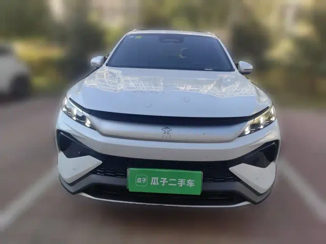 BYD Song Pro — Фото автомобиля 2