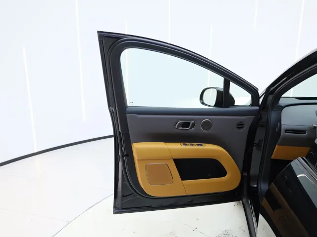 Li Auto i6 — Фото автомобиля 8
