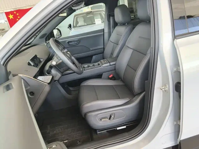 Toyota BoZhi 3X — Фото автомобиля 14