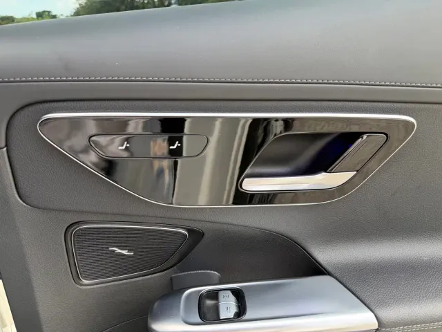 Mercedes-Benz C-Class — Фото автомобиля 15