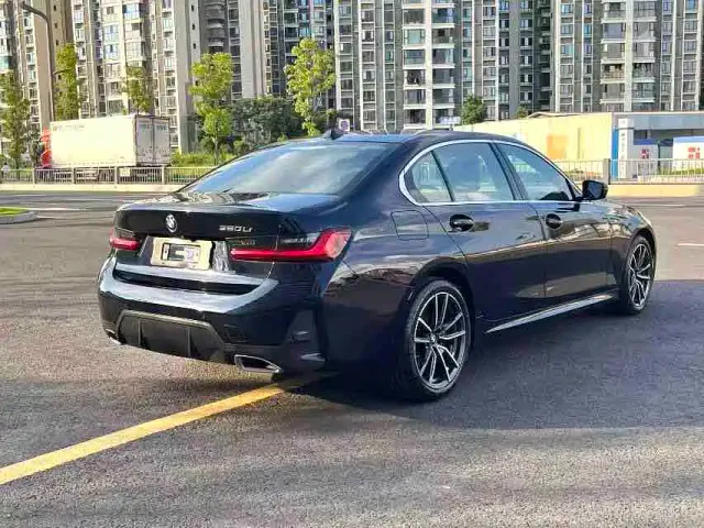 BMW 3 Series — Фото автомобиля 7