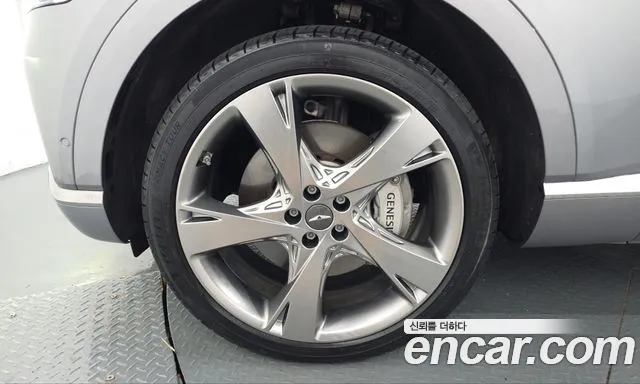 Genesis GV80 — Фото автомобиля 5
