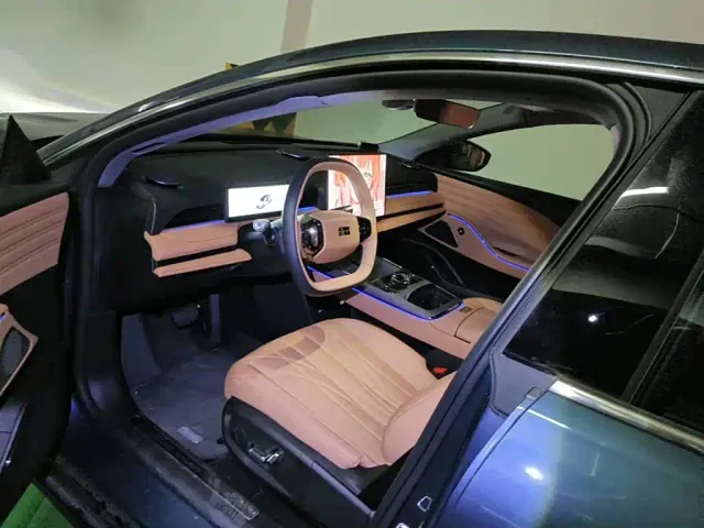 Geely Galaxy Xingyao 8 — Фото автомобиля 8