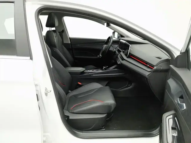 Geely Binrui — Фото автомобиля 23