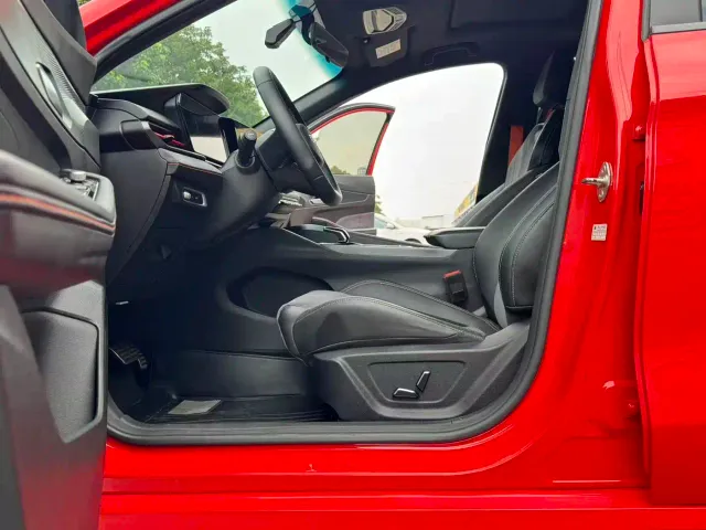 Geely Binrui — Фото автомобиля 10