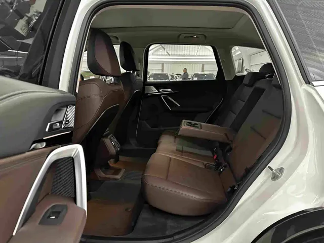 BMW X1 — Фото автомобиля 19