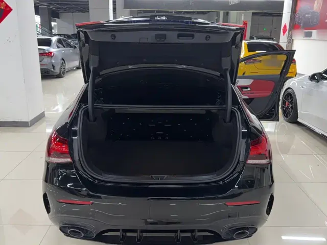 Mercedes-Benz A-Class AMG — Фото автомобиля 10