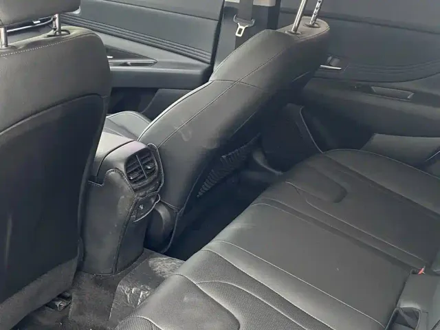 Hyundai Elantra — Фото автомобиля 9