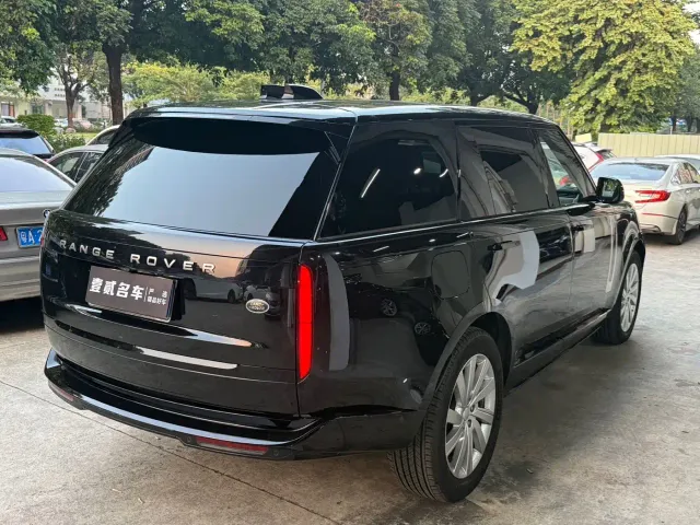 Land Rover Range Rover — Фото автомобиля 20