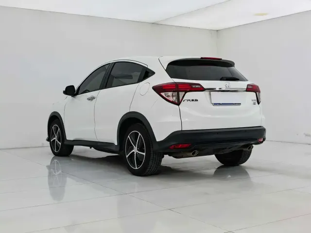 Honda Vezel 2019 220 TURBO CVT Luxury Edition China VI — Фото автомобиля 21