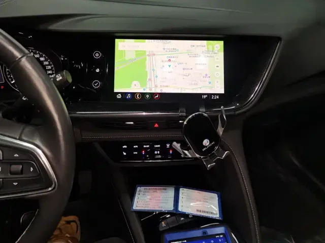Buick Envision Plus — Фото автомобиля 13