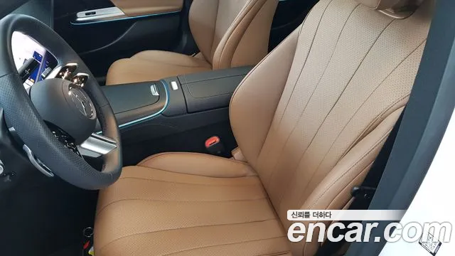 Mercedes-Benz E-Class W214 — Фото автомобиля 14