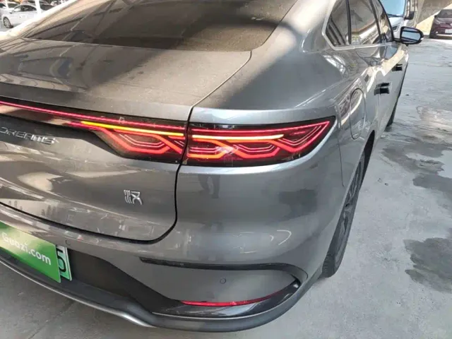BYD Han — Фото автомобиля 23