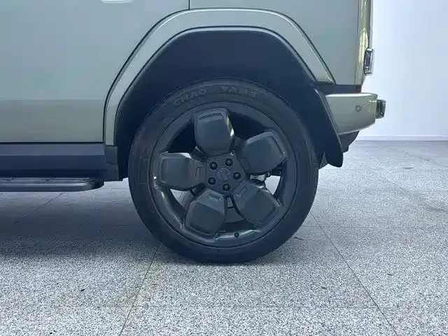 iCAR V23 — Фото автомобиля 14