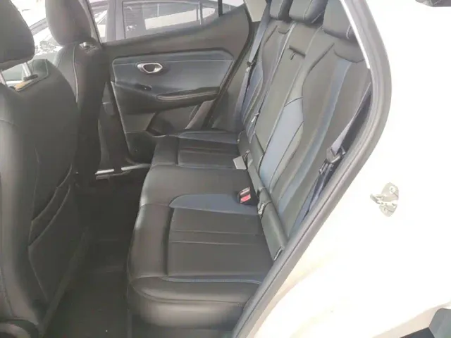 GAC Trumpchi GS3 — Фото автомобиля 16