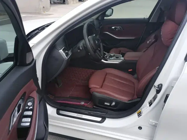 BMW BMW i3 2022 eDrive 35 L — Фото автомобиля 15