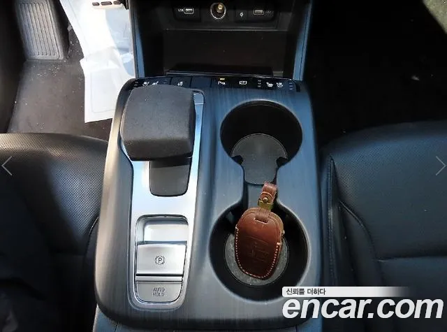 Hyundai Tucson NX4 — Фото автомобиля 10