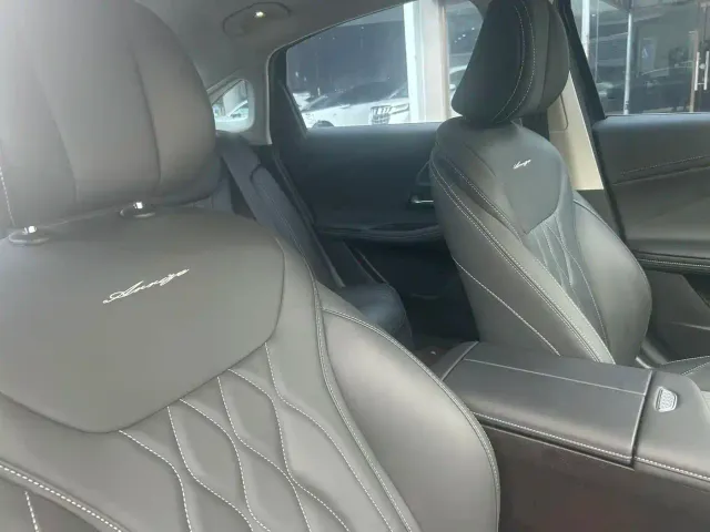 Chery Arrizo 8 — Фото автомобиля 9