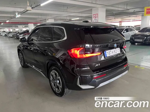 BMW X1 U11 — Фото автомобиля 5