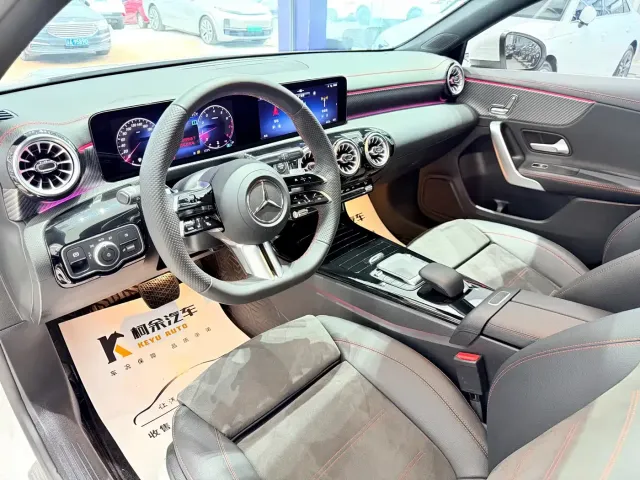 Mercedes-Benz A-Class — Фото автомобиля 7
