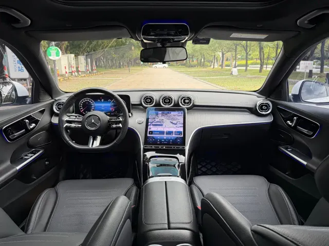 Mercedes-Benz C-Class — Фото автомобиля 10