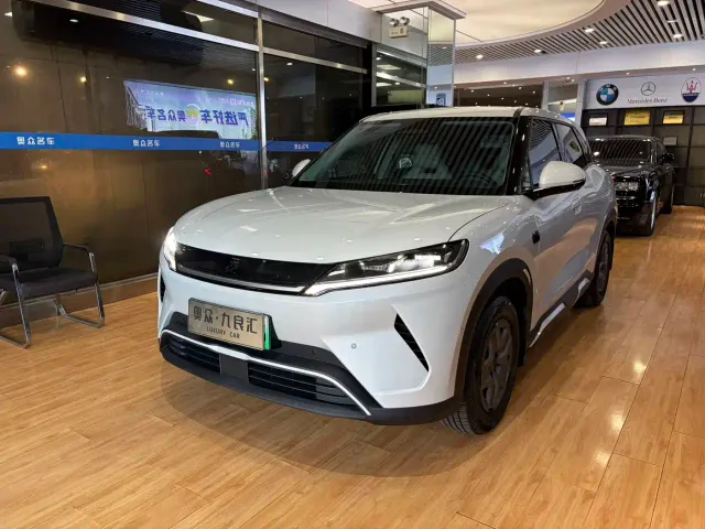Фотография автомобиля — BYD Yuan UP