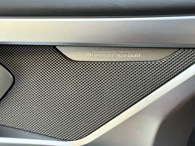 BMW 8 Series — Фото автомобиля 22