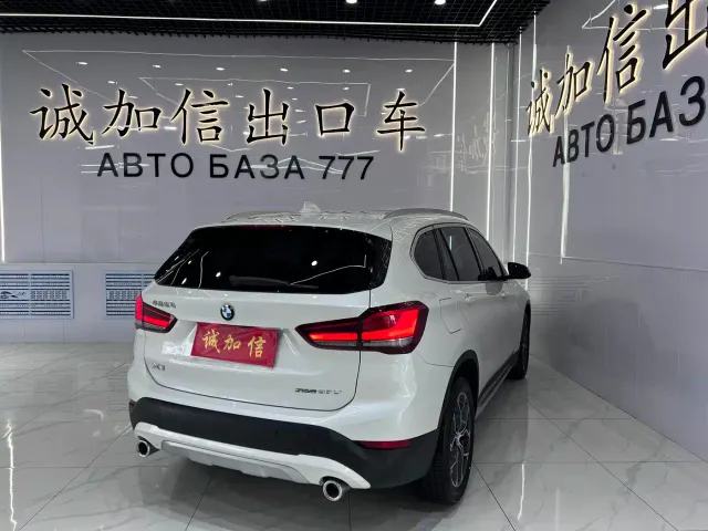 BMW X1 — Фото автомобиля 4