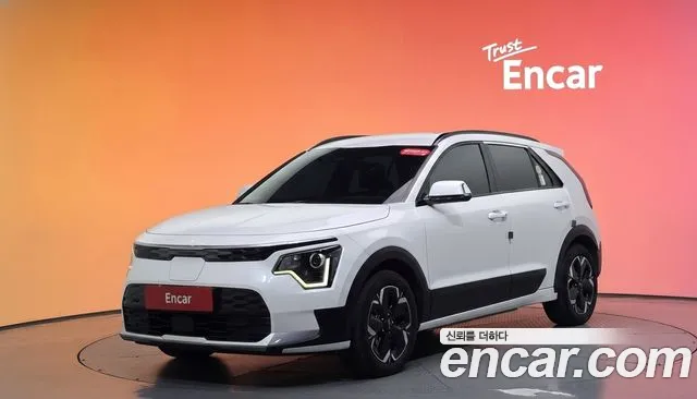 Фотография автомобиля — Kia Niro New