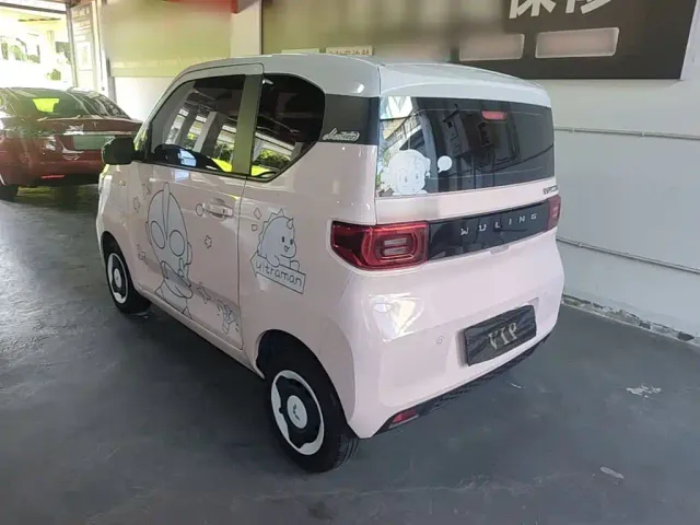 Wuling Hongguang Mini EV — Фото автомобиля 4