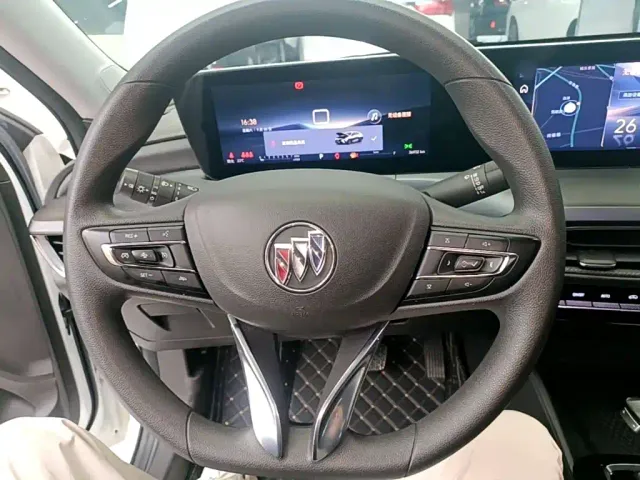 Buick Verano — Фото автомобиля 10