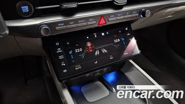 Hyundai Grandeur Grandeur (GN7) 2.5 Бензин 2WD — Фото автомобиля 7