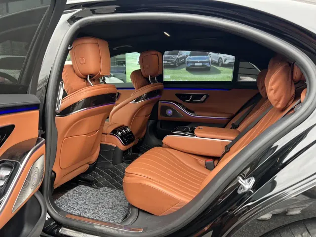 Mercedes-Benz S-Class — Фото автомобиля 6
