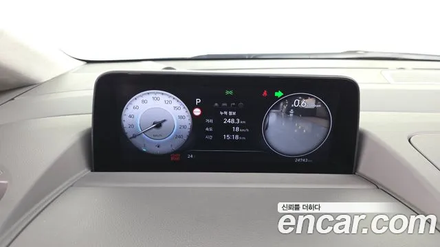 Hyundai Staria — Фото автомобиля 11