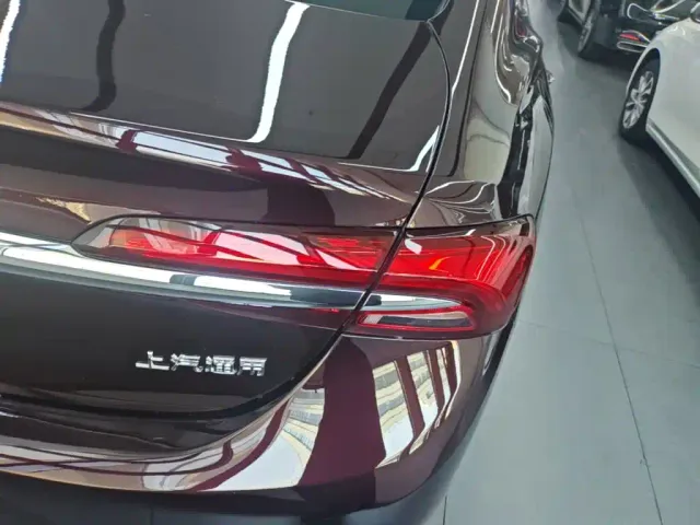 Buick LaCrosse — Фото автомобиля 7