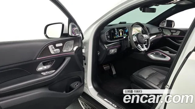 Mercedes-Benz GLE-Class — Фото автомобиля 11