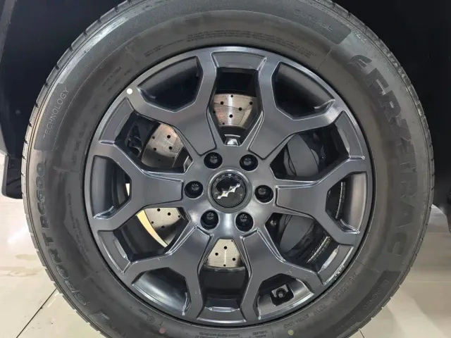 BYD FangChengBao Leopard 5 — Фото автомобиля 13