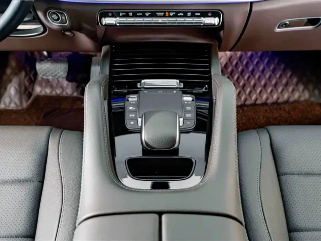 Mercedes-Benz GLE-Class — Фото автомобиля 14