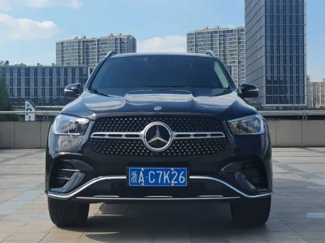Mercedes-Benz GLE-Class — Фото автомобиля 2
