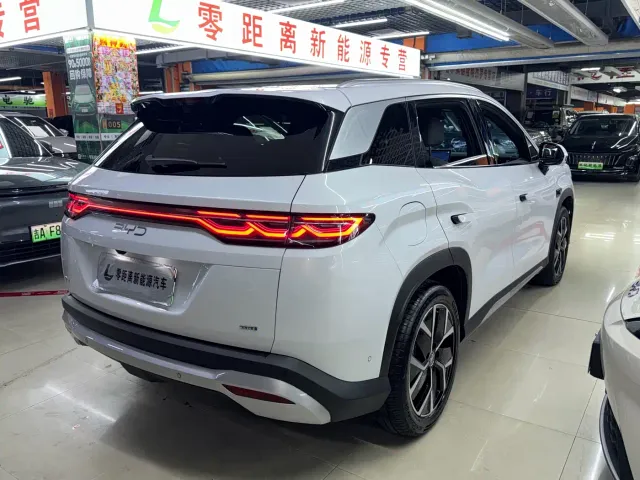 BYD Song L DM-i — Фото автомобиля 6