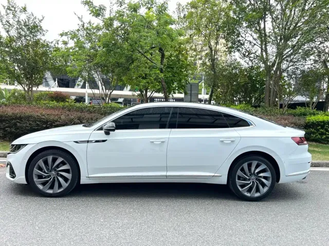 Volkswagen CC — Фото автомобиля 12