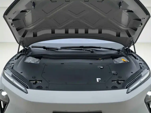 NIO NIO ET5T 2024 75kWh Touring — Фото автомобиля 6